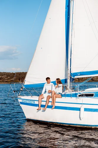 Engagement on a yacht — Love Story, story 0008