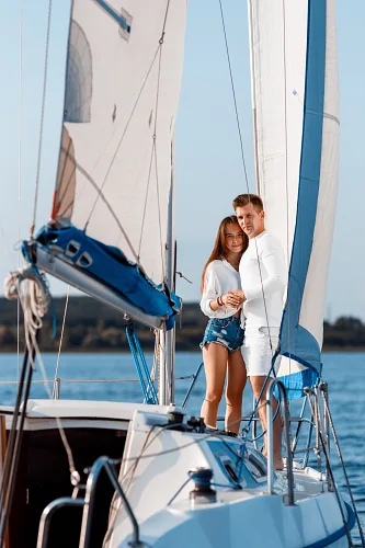 Engagement on a yacht — Love Story, story 0015