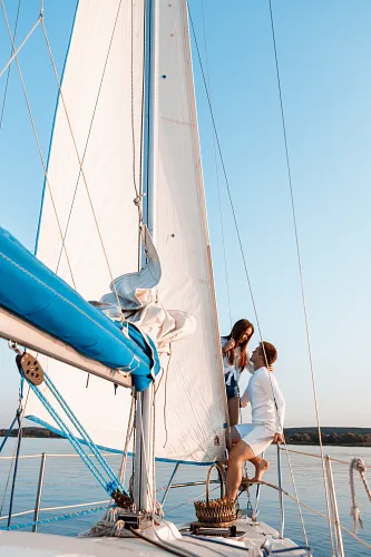Engagement on a yacht — Love Story, story 0062