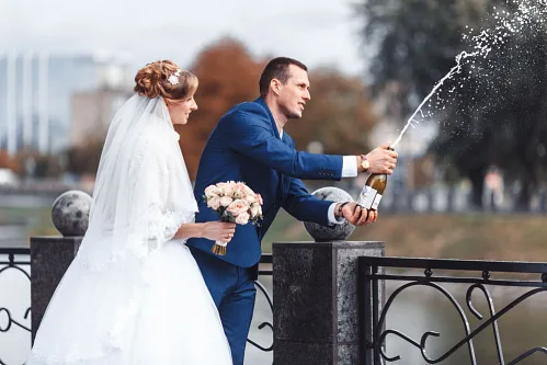 Alex and Anna — Wedding in church, photo 114