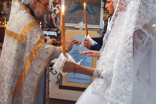Alex and Anna — Wedding in church, photo 54