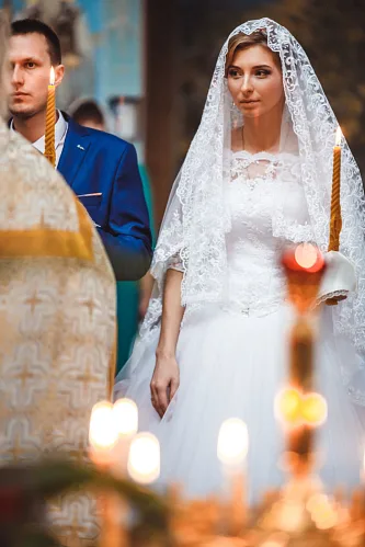 Alex and Anna — Wedding in church, photo 58