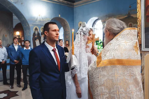 Alex and Anna — Wedding in church, photo 59