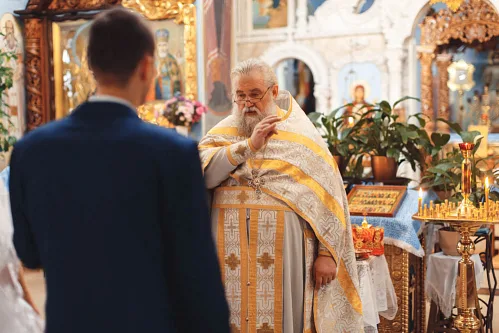 Alex and Anna — Wedding in church, photo 68