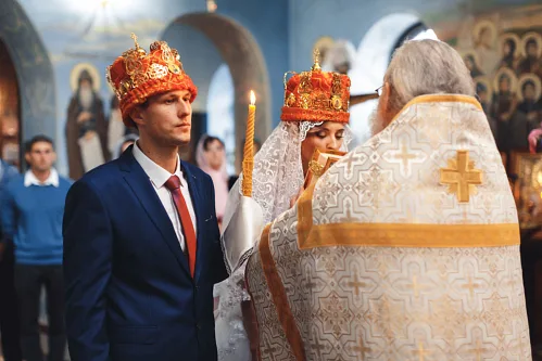 Alex and Anna — Wedding in church, photo 82
