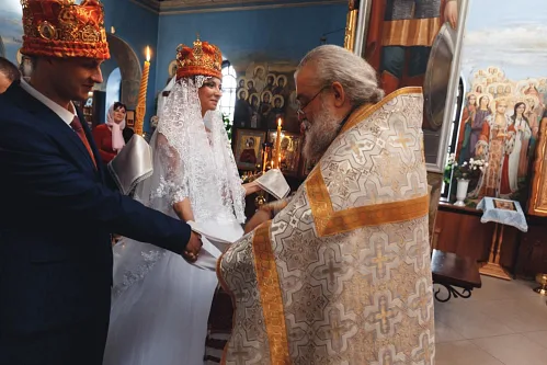 Alex and Anna — Wedding in church, photo 90