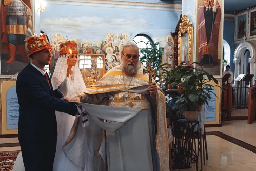 Alex and Anna — Wedding in church, photo 91