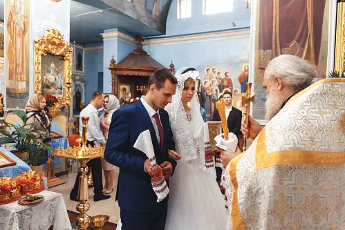 Alex and Anna — Wedding in church, photo 98