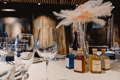 Tanya and Konstantin — Retro wedding, wed 0126