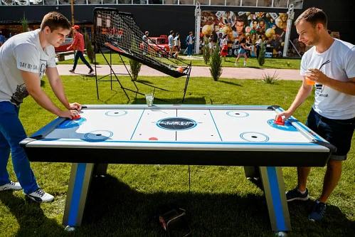 Zone3000 — Summer corporate party, zone 0026