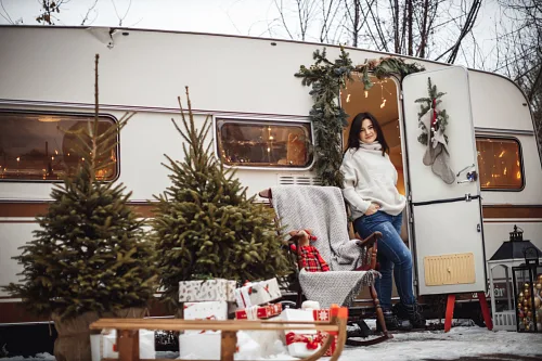 Girls and a vintage trailer — Photoshoot, photo 28