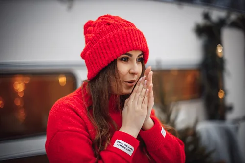 Girls and a vintage trailer — Photoshoot, photo 62