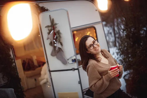 Girls and a vintage trailer — Photoshoot, photo 67