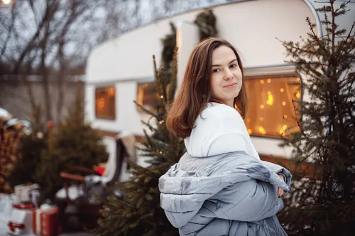 Girls and a vintage trailer — Photoshoot, photo 79