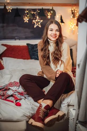 Girls and a vintage trailer — Photoshoot, photo 81