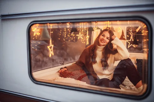 Girls and a vintage trailer — Photoshoot, photo 83