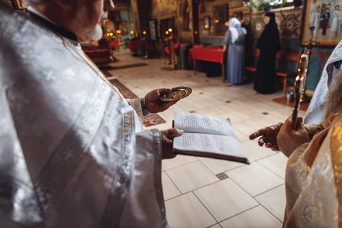Tanya and Bogdan — Wedding in church, photo 61