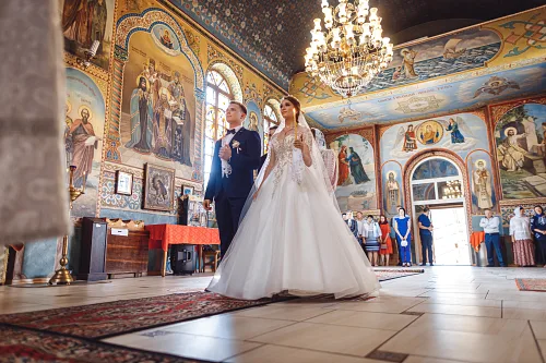 Tanya and Bogdan — Wedding in church, photo 69