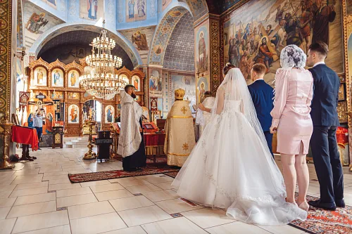 Tanya and Bogdan — Wedding in church, photo 71