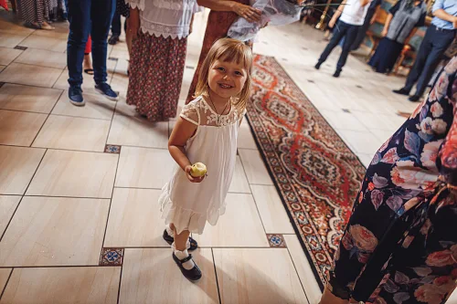 Tanya and Bogdan — Wedding in church, photo 100