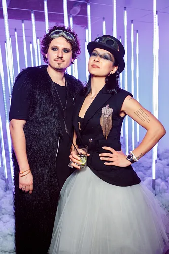 Kate Burningman — Birthday party, story 084
