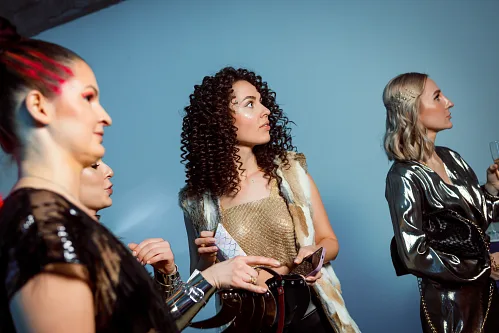 Kate Burningman — Birthday party, story 088