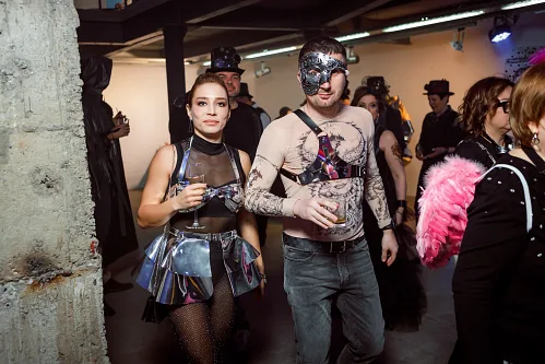 Kate Burningman — Birthday party, story 107