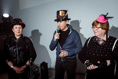 Kate Burningman — Birthday party, story 127