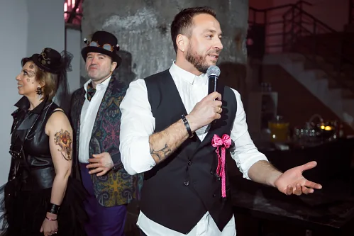 Kate Burningman — Birthday party, story 137