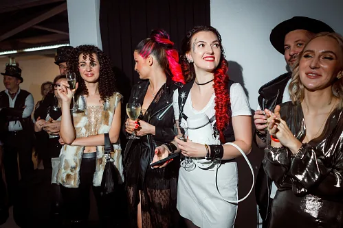 Kate Burningman — Birthday party, story 145