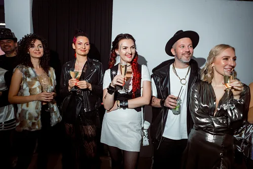 Kate Burningman — Birthday party, story 148