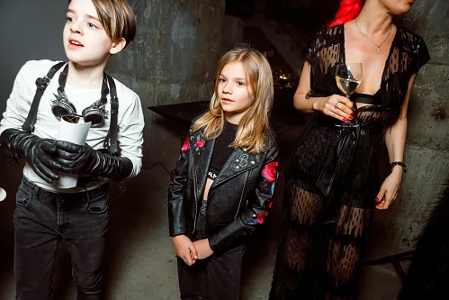 Kate Burningman — Birthday party, story 179