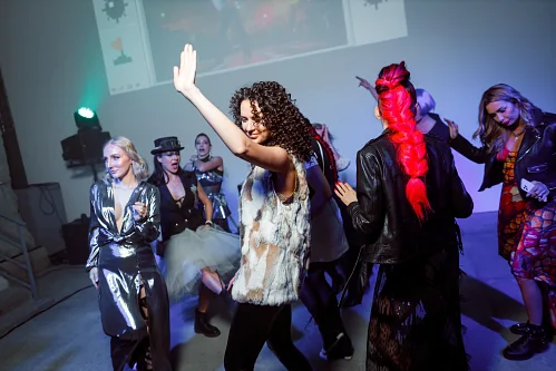 Kate Burningman — Birthday party, story 220