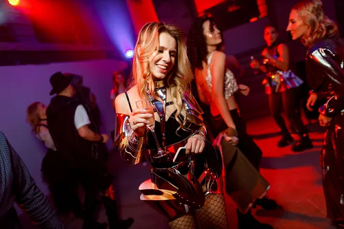 Kate Burningman — Birthday party, story 236