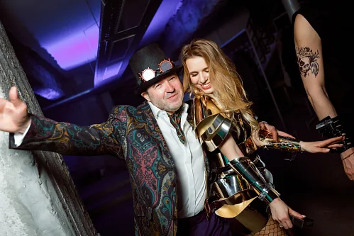 Kate Burningman — Birthday party, story 257