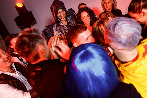 Kate Burningman — Birthday party, story 262