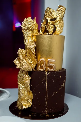 Kate Burningman — Birthday party, story 263