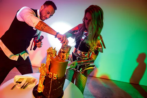 Kate Burningman — Birthday party, story 271