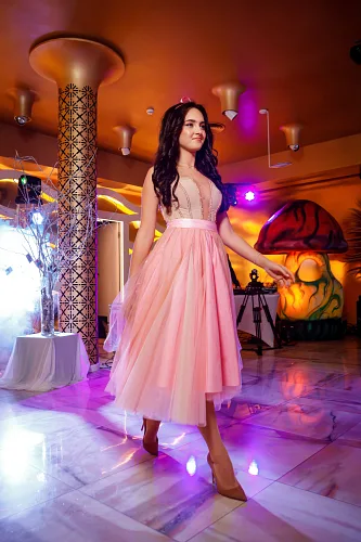 Ann in Wonderland — 18th birthday, photo 43