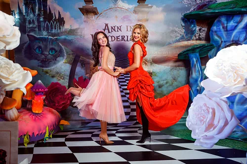 Ann in Wonderland — 18th birthday, photo 52