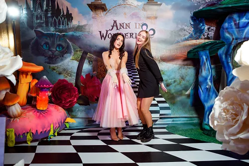 Ann in Wonderland — 18th birthday, photo 67