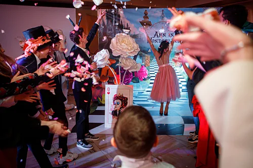 Ann in Wonderland — 18th birthday, photo 112