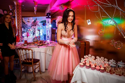 Ann in Wonderland — 18th birthday, photo 129
