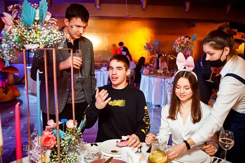 Ann in Wonderland — 18th birthday, photo 142