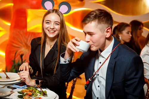 Ann in Wonderland — 18th birthday, photo 196