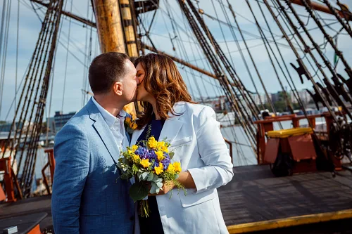 Darina and Paul — Aboard the Göteborg, photo 32