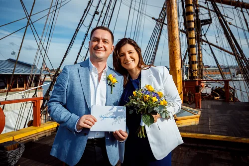 Darina and Paul — Aboard the Göteborg, photo 35
