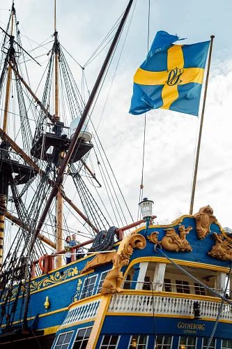 Darina and Paul — Aboard the Göteborg, photo 69