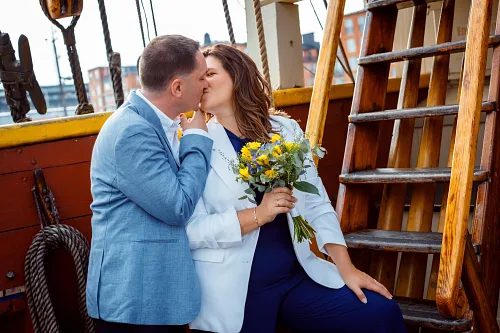 Darina and Paul — Aboard the Göteborg, photo 93