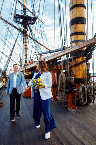 Darina and Paul — Aboard the Göteborg, photo 103